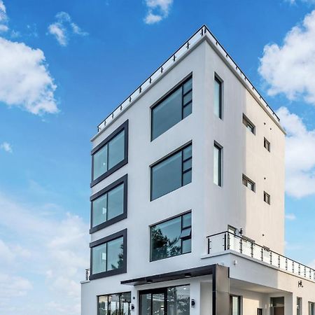 Gangneung Hello 4000 Pension Экстерьер фото