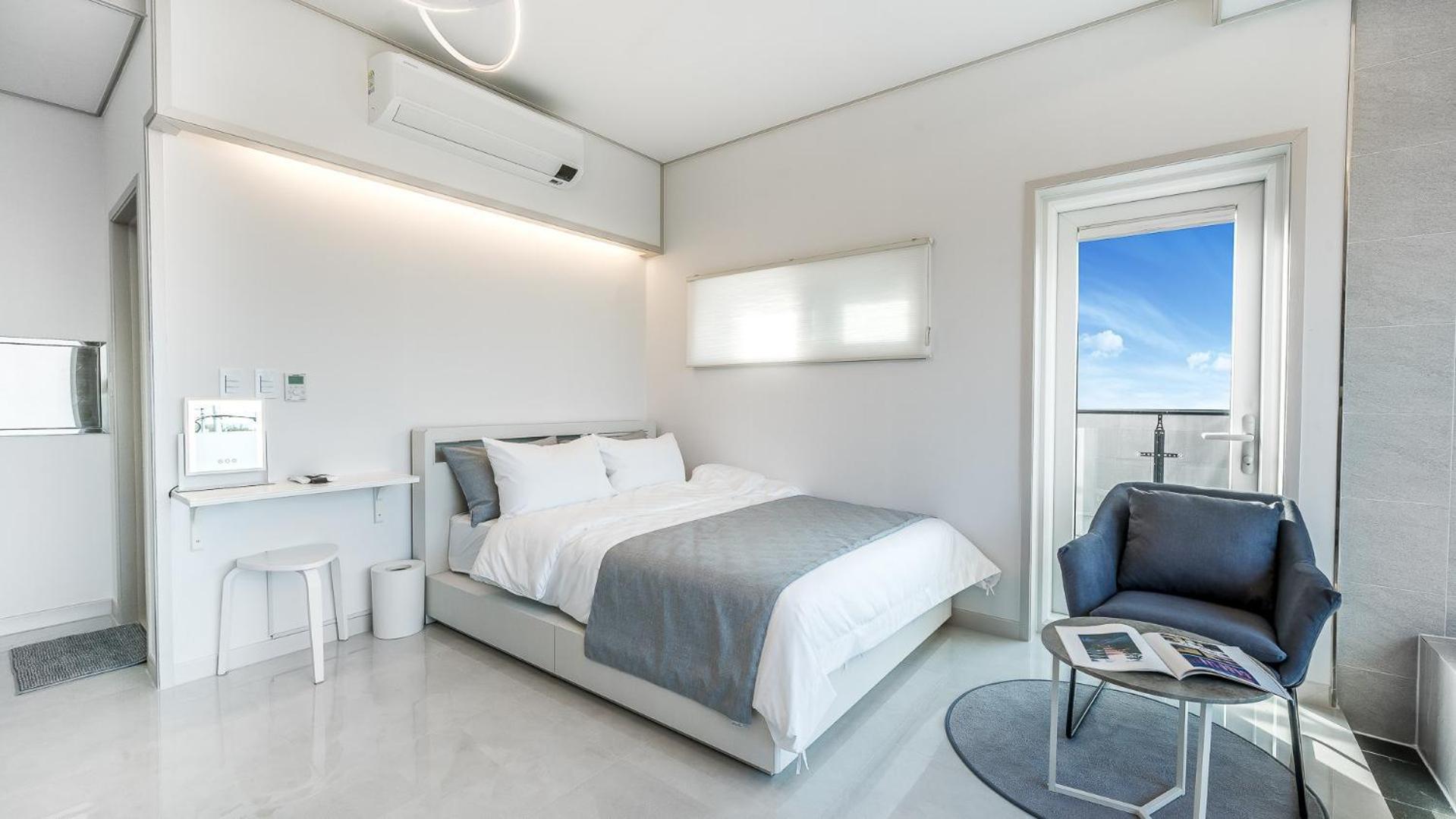 Gangneung Hello 4000 Pension Номер фото